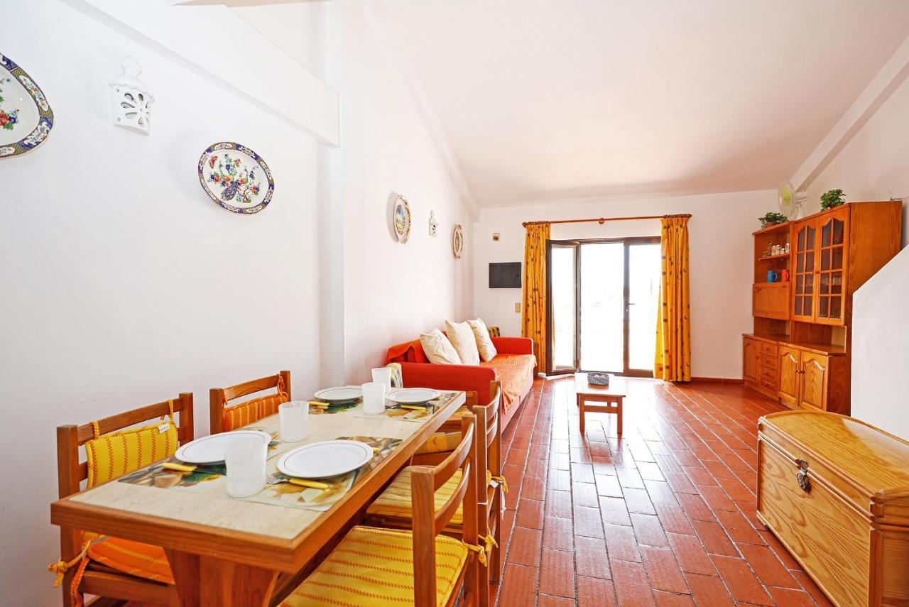 B71 - Pipa'S House In Lagos Extérieur photo